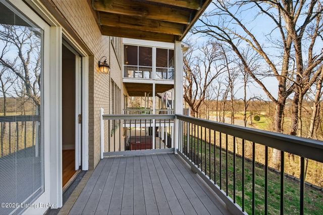 502 Weatherford Pl, Louisville, KY 40245