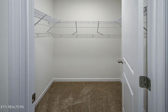 223 Ambernic Way, Sweetwater, TN 37874