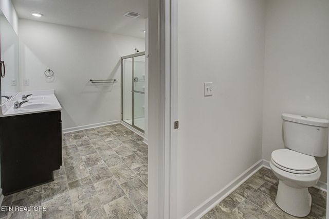 223 Ambernic Way, Sweetwater, TN 37874