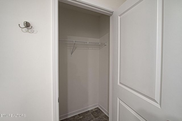 223 Ambernic Way, Sweetwater, TN 37874