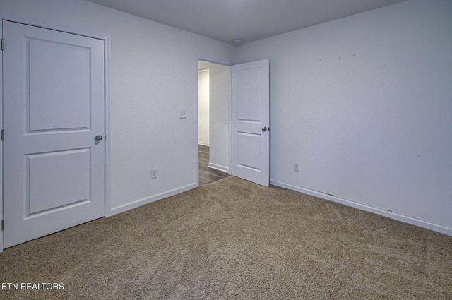 223 Ambernic Way, Sweetwater, TN 37874