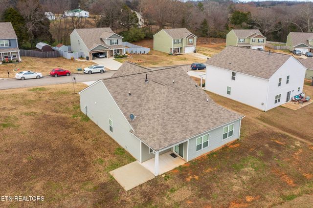223 Ambernic Way, Sweetwater, TN 37874