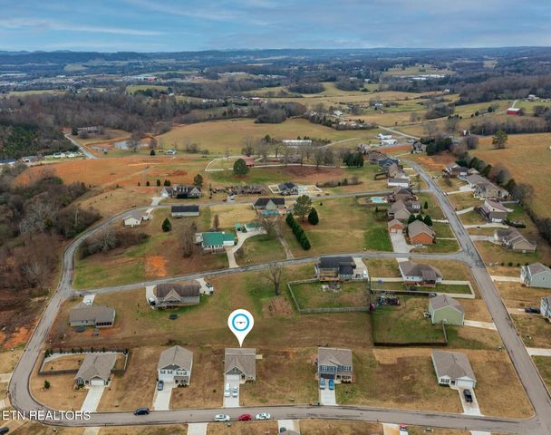 223 Ambernic Way, Sweetwater, TN 37874
