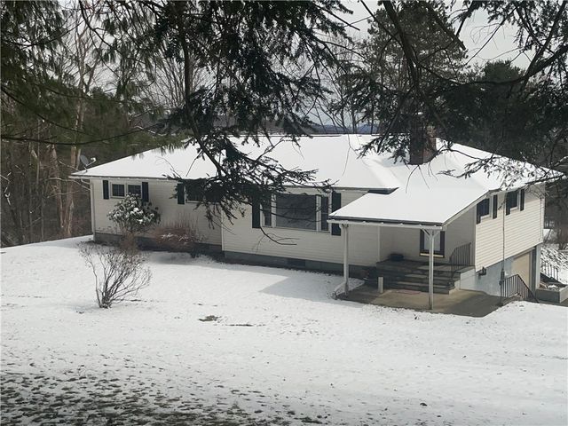 9 Mount Pleasant Drive, Bainbridge, NY 13733