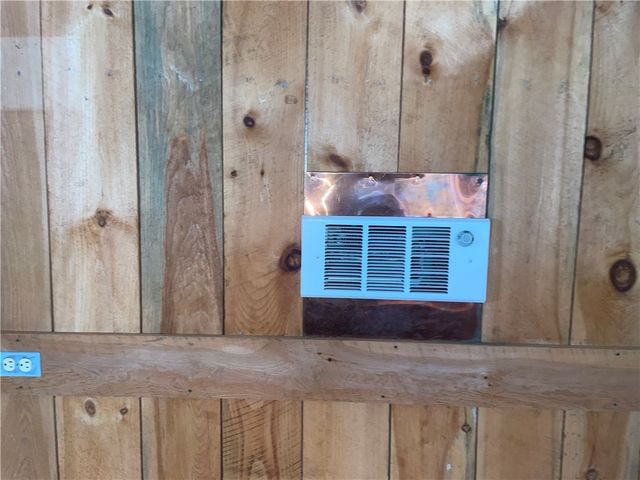 9 Mount Pleasant Drive, Bainbridge, NY 13733