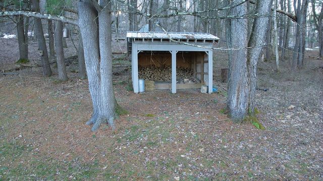 9 Mount Pleasant Drive, Bainbridge, NY 13733