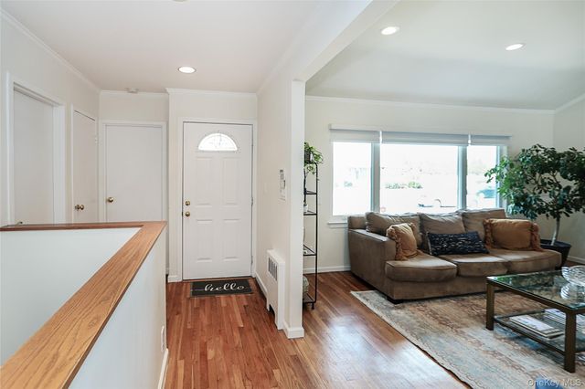 921 Ilse Court, North Bellmore, NY 11710