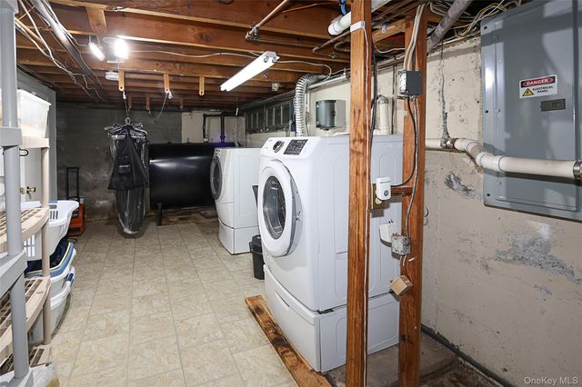 921 Ilse Court, North Bellmore, NY 11710