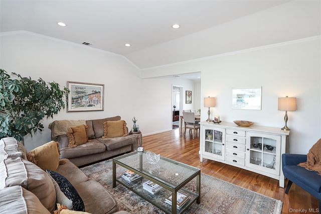 921 Ilse Court, North Bellmore, NY 11710