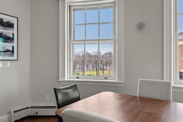 95 Beacon 9, Boston, MA 02108