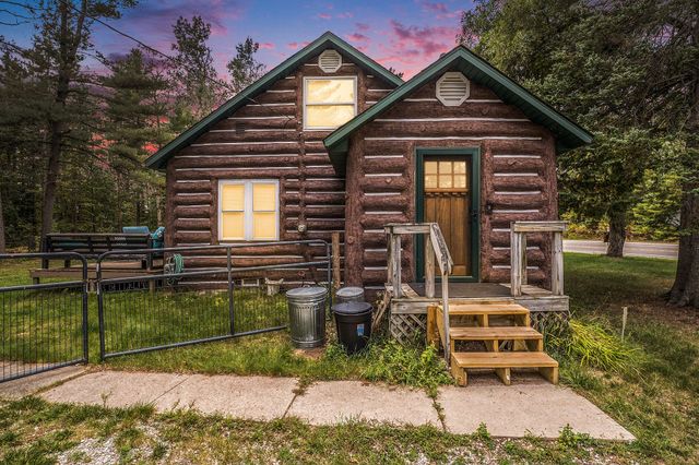 1505 W 8th Street, Mio, MI 48647