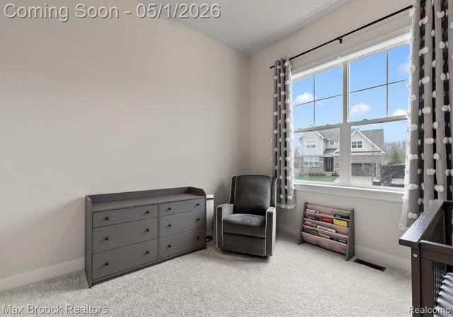 5526 Helmsdale Boulevard, West Bloomfield, MI 48322