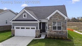 5526 Helmsdale Boulevard, West Bloomfield, MI 48322