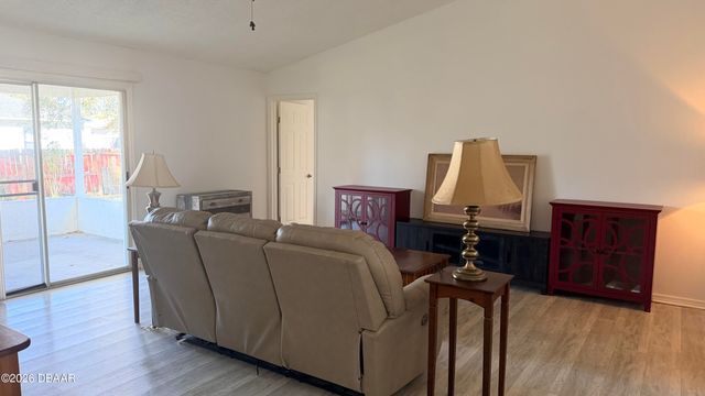 4660 S Moon Trail, Port Orange, FL 32129