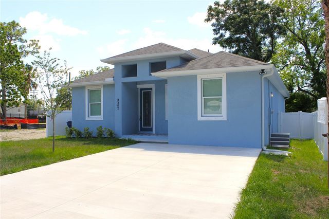 9302 N 18TH STREET, Tampa, FL 33604