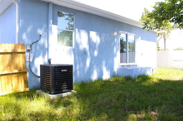 9302 N 18TH STREET, Tampa, FL 33604