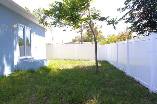 9302 N 18TH STREET, Tampa, FL 33604
