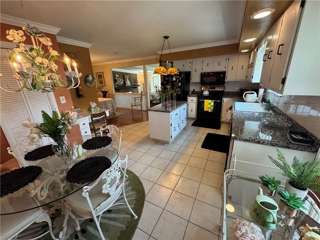 1313 Cross Street, Rostraver, PA 15012