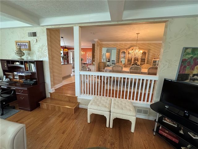1313 Cross Street, Rostraver, PA 15012
