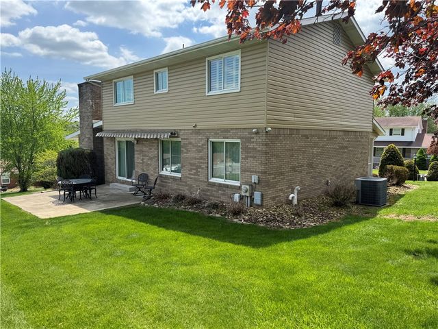 1313 Cross Street, Rostraver, PA 15012