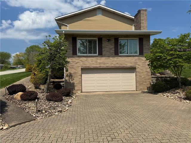 1313 Cross Street, Rostraver, PA 15012