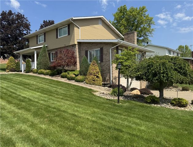 1313 Cross Street, Rostraver, PA 15012