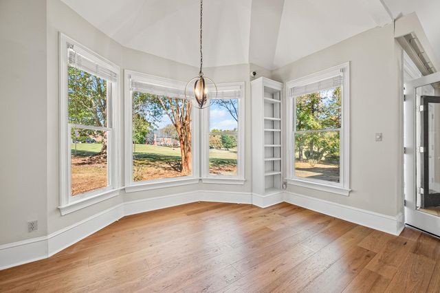 10 Torrey Pine Court, Spartanburg, SC 29306