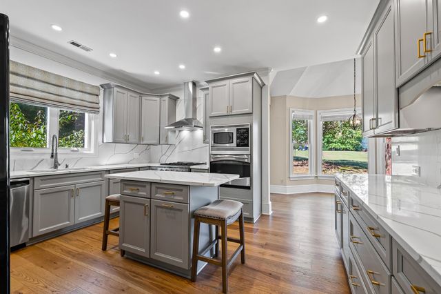 10 Torrey Pine Court, Spartanburg, SC 29306