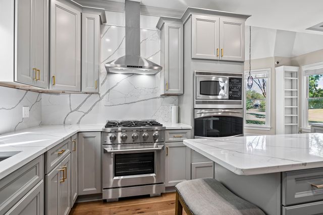 10 Torrey Pine Court, Spartanburg, SC 29306