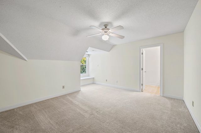 10 Torrey Pine Court, Spartanburg, SC 29306