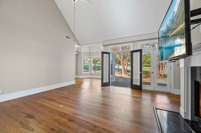 10 Torrey Pine Court, Spartanburg, SC 29306