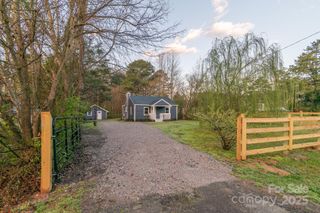 6282 Richburg Road, Great Falls, SC 29055