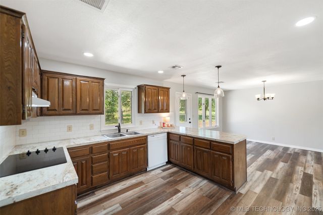 21788 S 4200 Road, Claremore, OK 74019