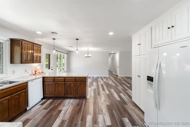 21788 S 4200 Road, Claremore, OK 74019