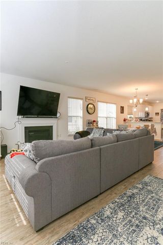344 Middleton WAY, Chesapeake, VA 23322