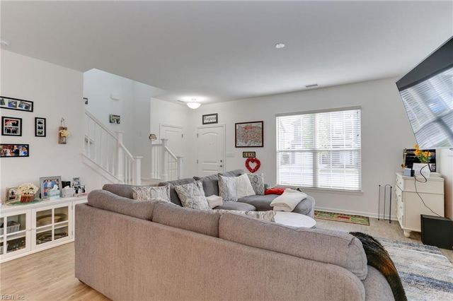 344 Middleton WAY, Chesapeake, VA 23322
