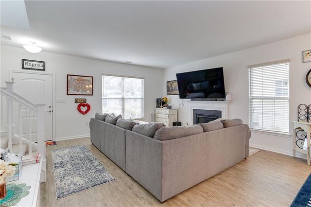 344 Middleton WAY, Chesapeake, VA 23322
