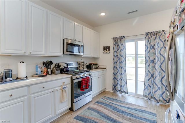 344 Middleton WAY, Chesapeake, VA 23322