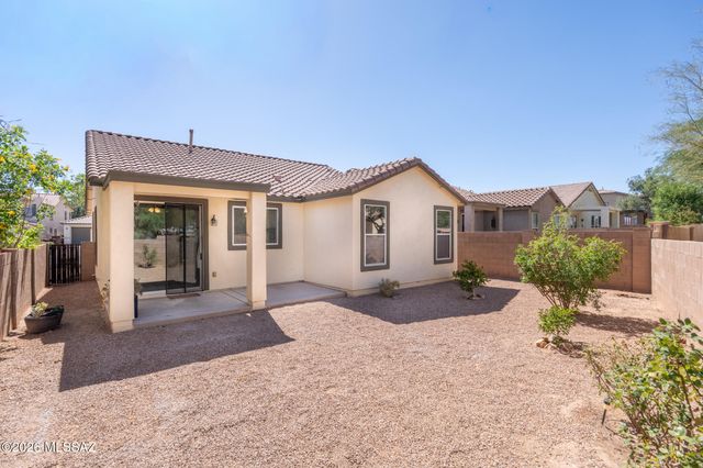 15741 S Camino Muesa, Sahuarita, AZ 85629