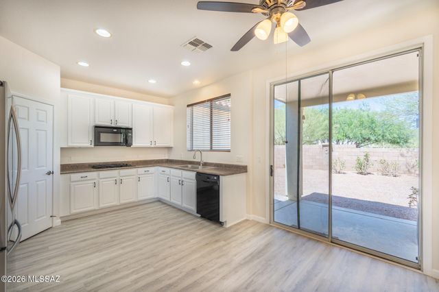 15741 S Camino Muesa, Sahuarita, AZ 85629