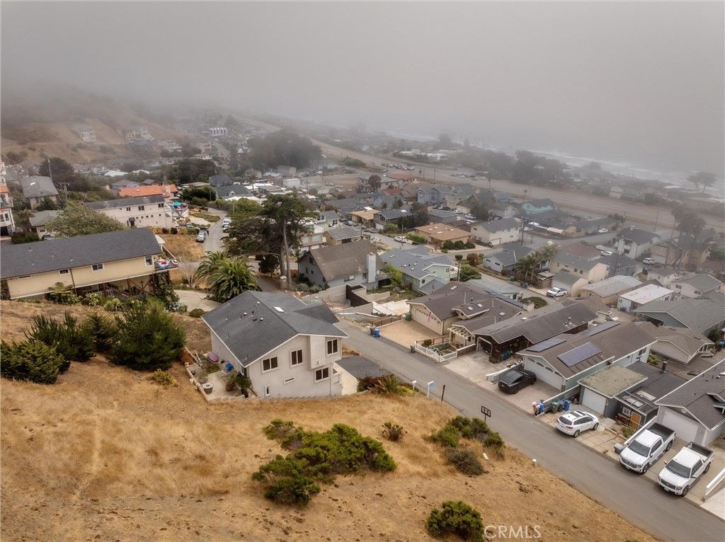 Image 7 of property listing at 2777 Richard Avenue, Cayucos, CA 93430