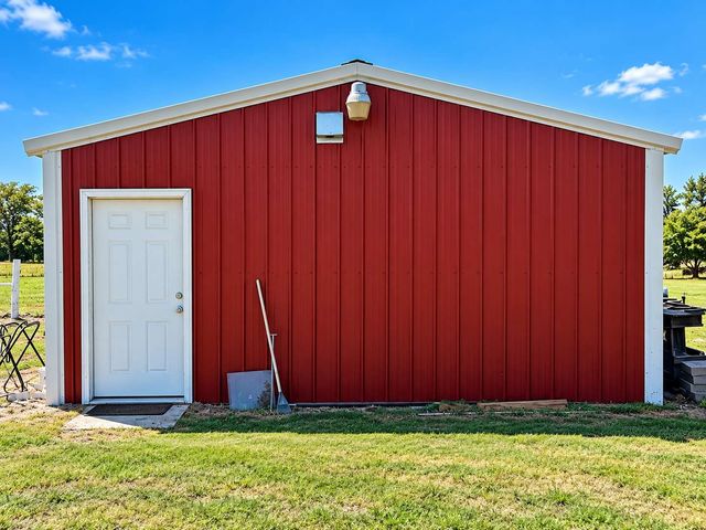 21800 E 450 Road, Pryor, OK 74361