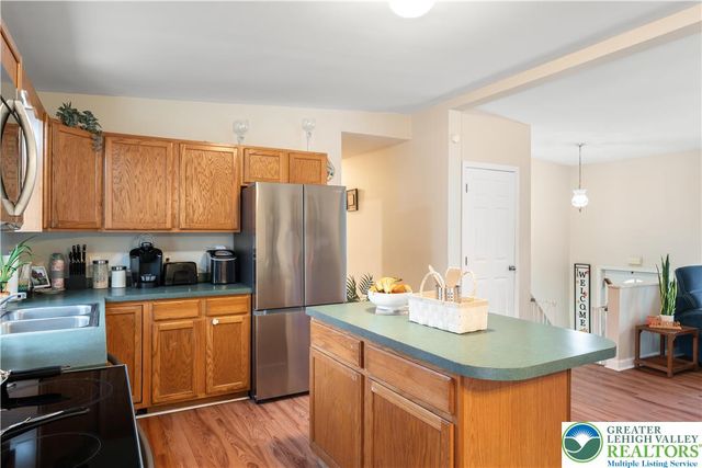 275 Estate Drive, Price Twp, PA 18302