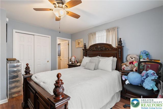 275 Estate Drive, Price Twp, PA 18302