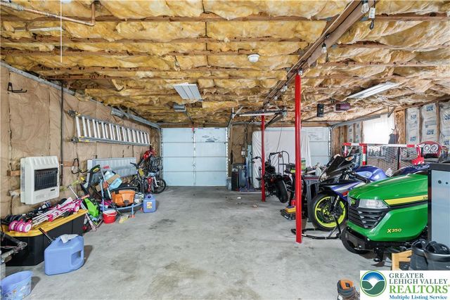 275 Estate Drive, Price Twp, PA 18302