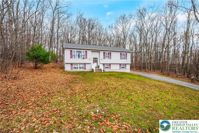 275 Estate Drive, Price Twp, PA 18302