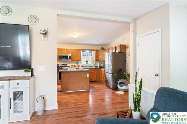 275 Estate Drive, Price Twp, PA 18302