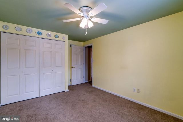 39 EASTBROOKE DR, Ephrata, PA 17522