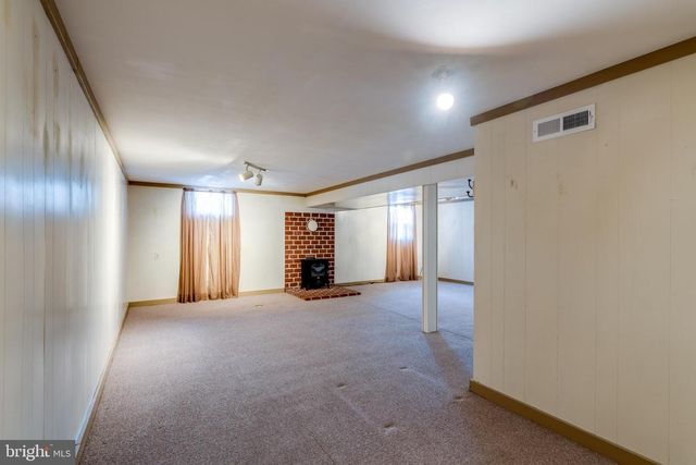 39 EASTBROOKE DR, Ephrata, PA 17522