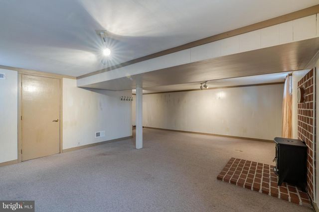 39 EASTBROOKE DR, Ephrata, PA 17522